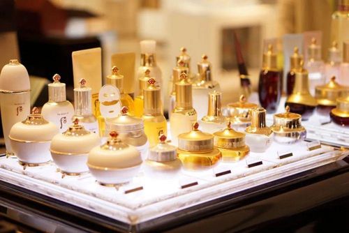 化妝品零售行業(yè)動態(tài) 監(jiān)管加強(qiáng)、淘汰加速與進(jìn)口競爭加劇